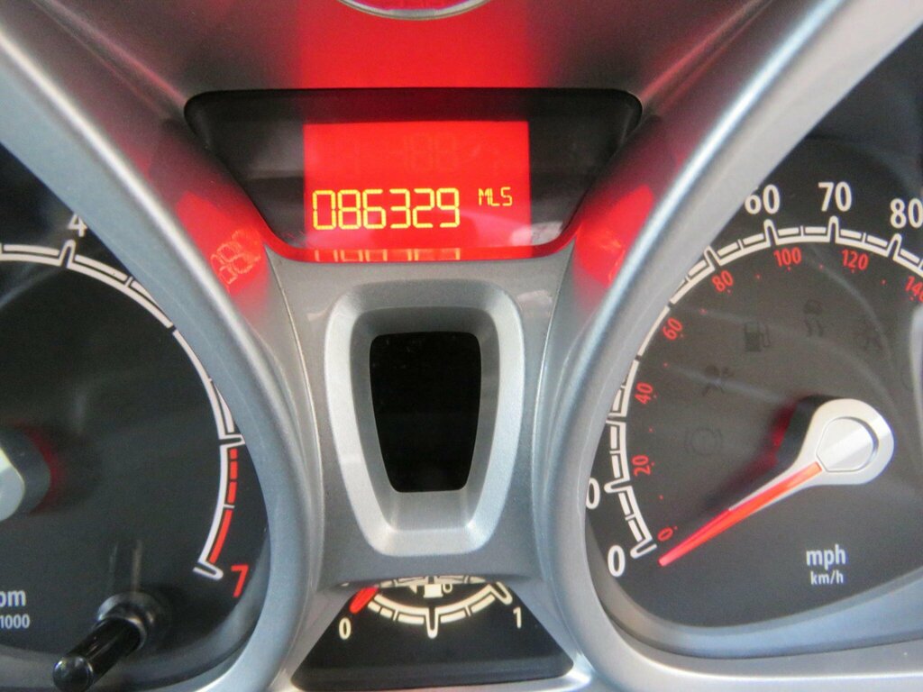 Ford Fiesta 1.6 Zetec S 2010 Grey #29
