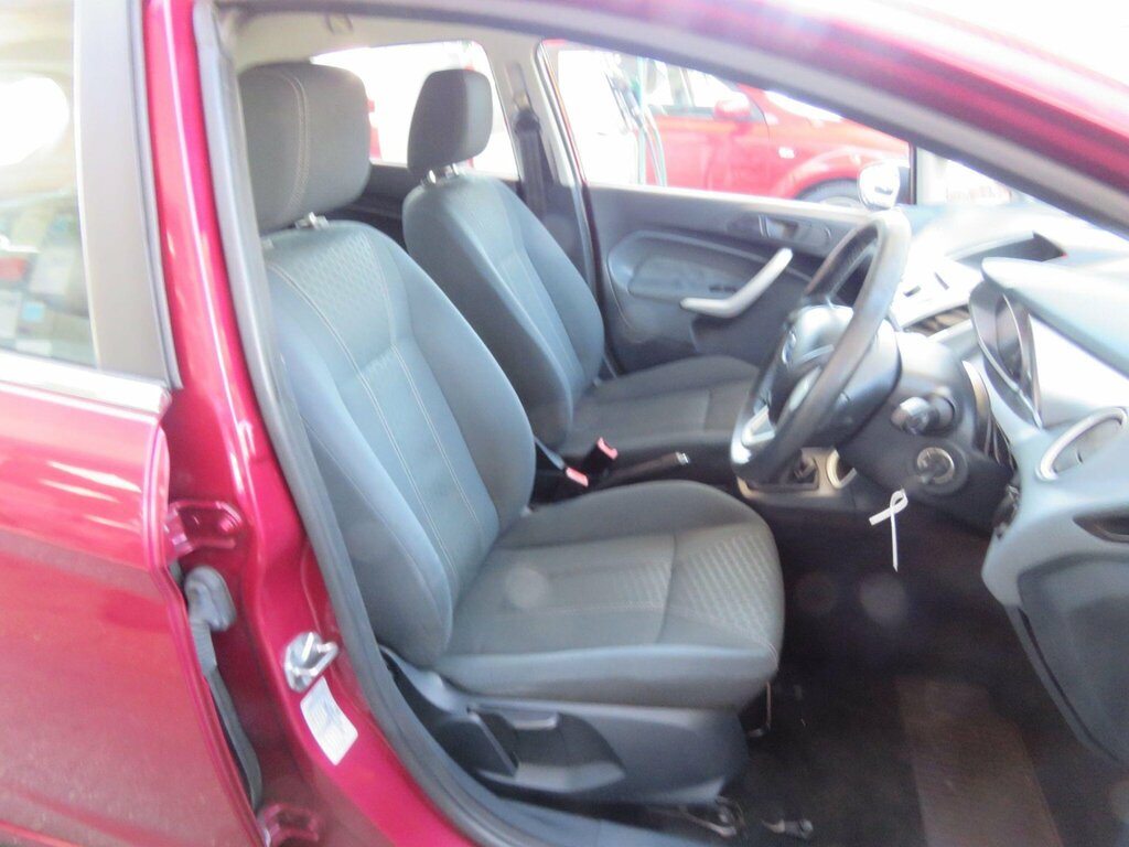 Ford Fiesta 1.6 Zetec S 2010 Grey #40