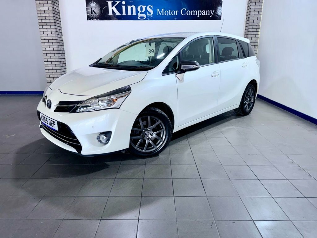 Toyota Verso 1.6L Trend White