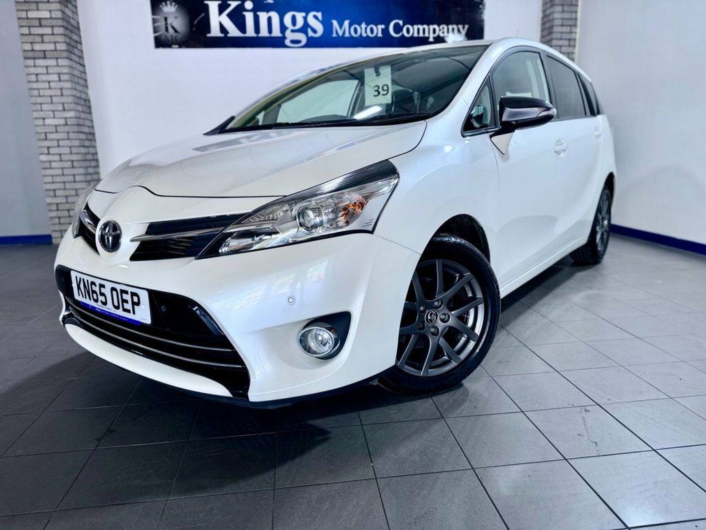 Toyota Verso 1.6L Trend White #2
