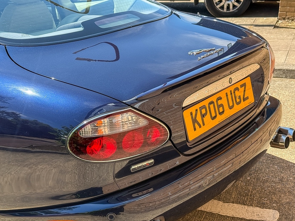 Jaguar XK8 4.2 2dr Auto Green #9