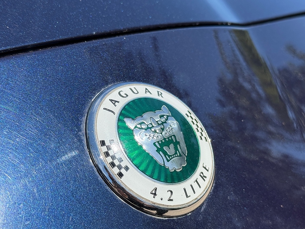 Jaguar XK8 4.2 2dr Auto Green #19