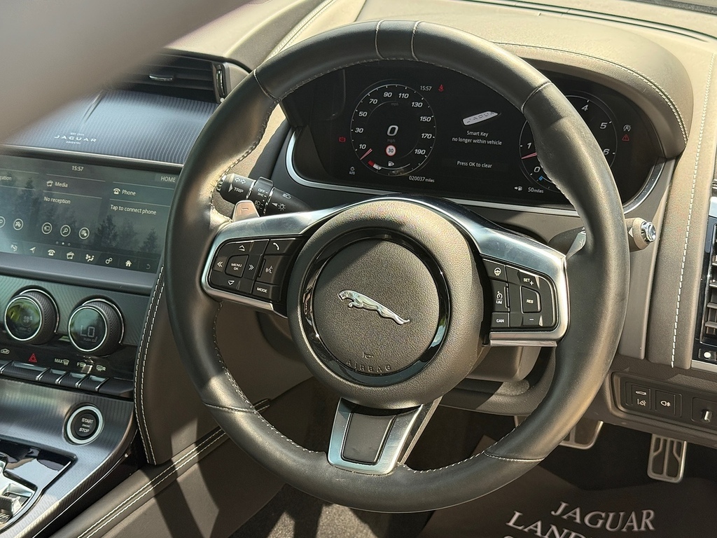 Jaguar F-Type R-dynamic  #24