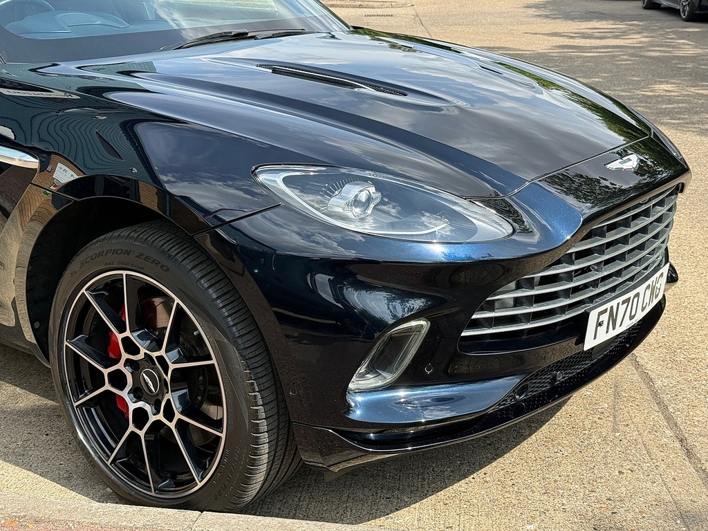 Aston Martin DBX V8 U5417 Ulez Black #6