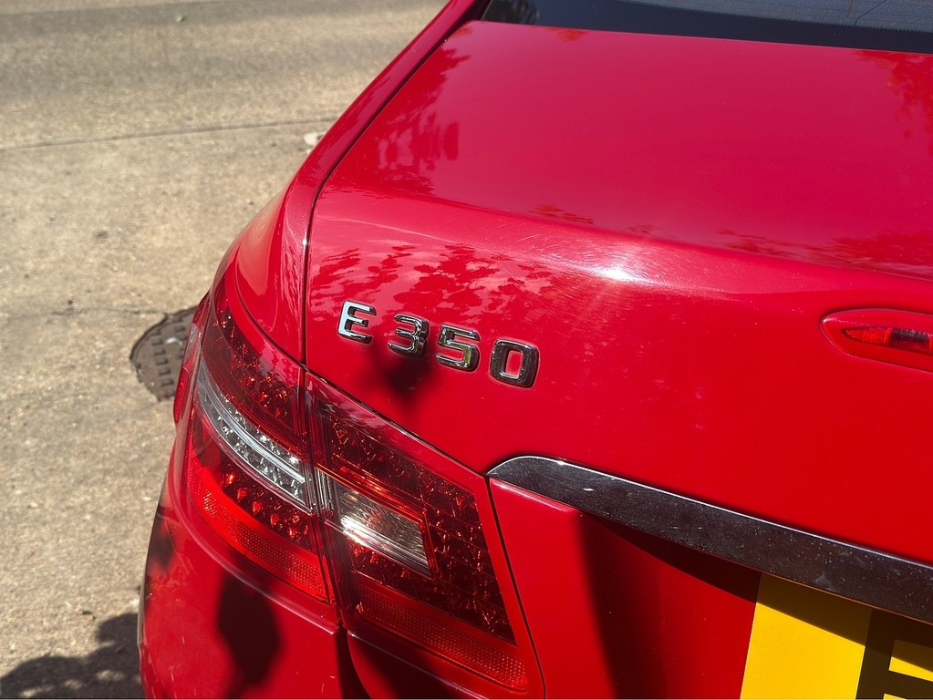 Mercedes-Benz E Class E350 Cdi V6 Blueefficiency Sport Edition 125 U540 Red #3