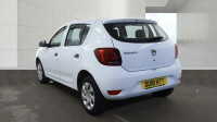 Dacia Sandero 0.9 Tce 90 Essential White #10