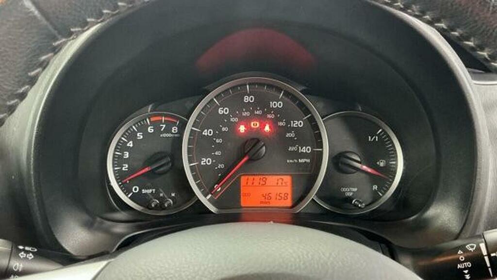 Toyota Yaris Hatchback White #11