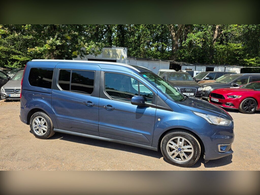 Ford Grand Tourneo Connect 1.5 Ecoblue Titanium Euro 6 Ss YC68OLG Blue