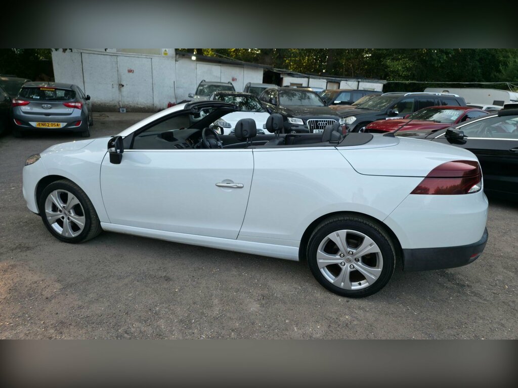 Renault Megane 1.9 Dci Dynamique Tomtom Euro 5 White