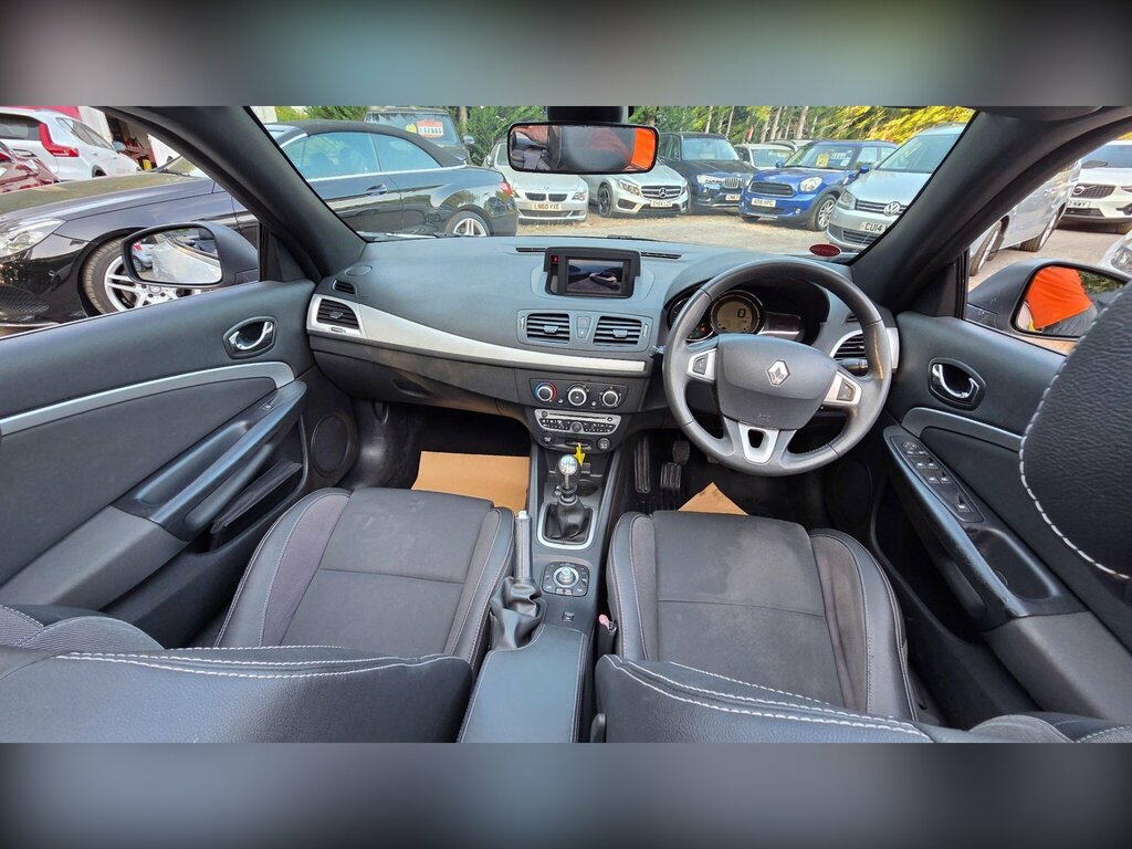 Renault Megane 1.9 Dci Dynamique Tomtom Euro 5 White #6