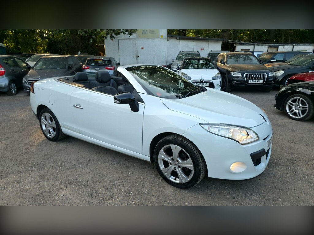 Renault Megane 1.9 Dci Dynamique Tomtom Euro 5 White #3