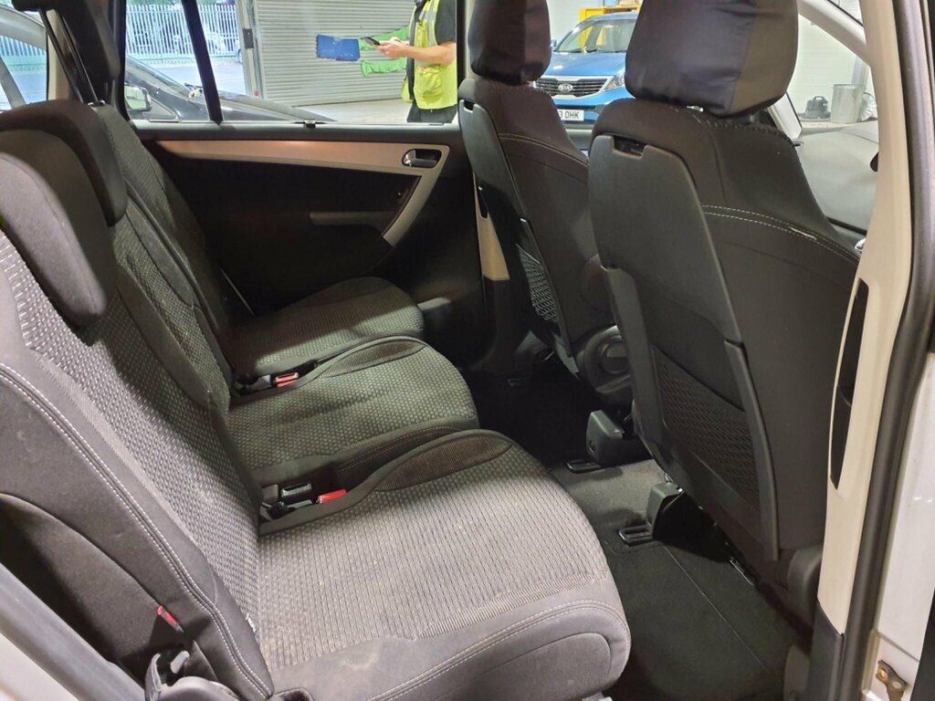 Citroen Grand C4 Picasso 1.8 16V Vtr Euro 4 Silver #6