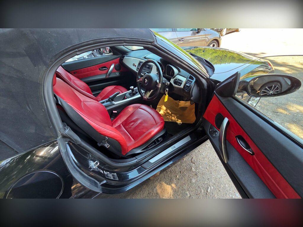 BMW Z4 Se Black #14