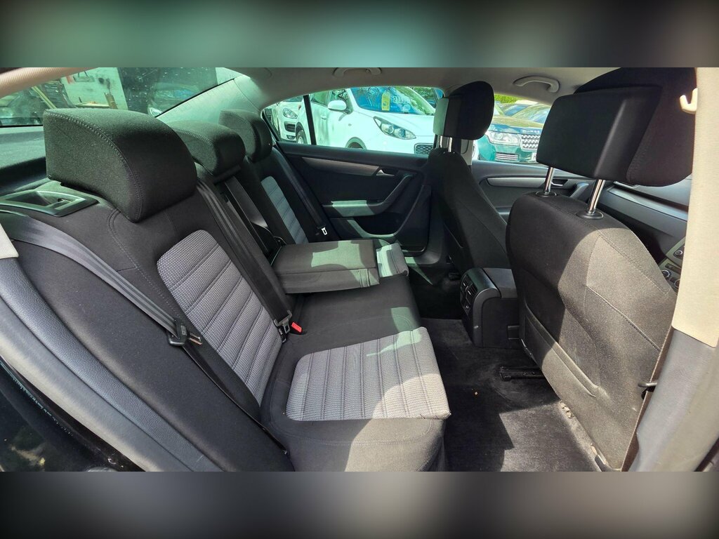 Volkswagen Passat 2.0 Tdi Bluemotion Tech Sport Euro 5 Ss VK12EWX Black #5