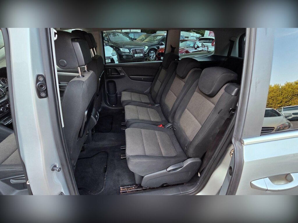 Volkswagen Sharan Mpv Silver #22