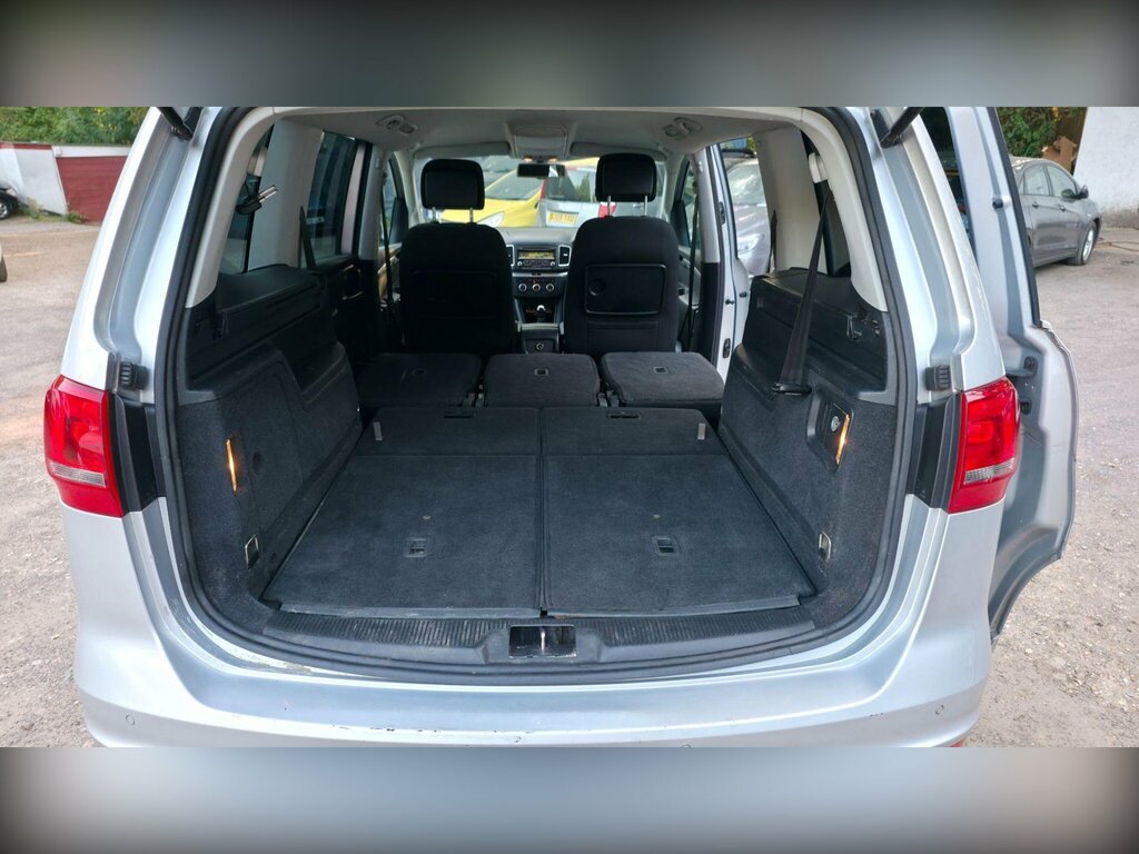 Volkswagen Sharan Mpv Silver #33