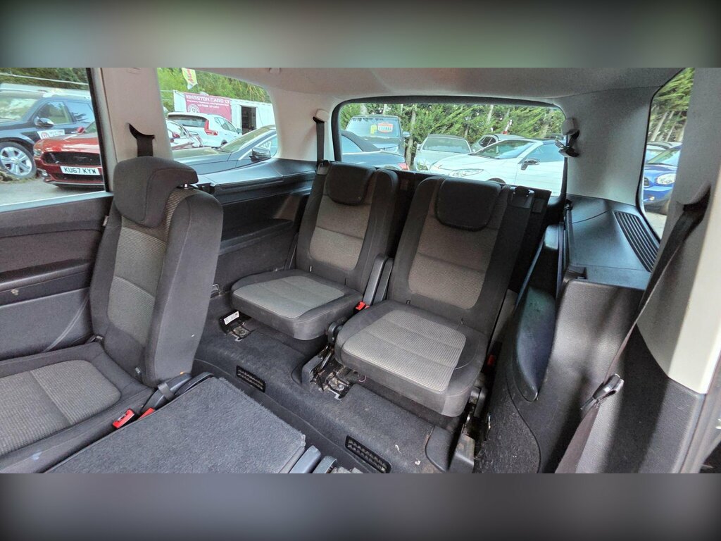 Volkswagen Sharan Mpv Silver #23
