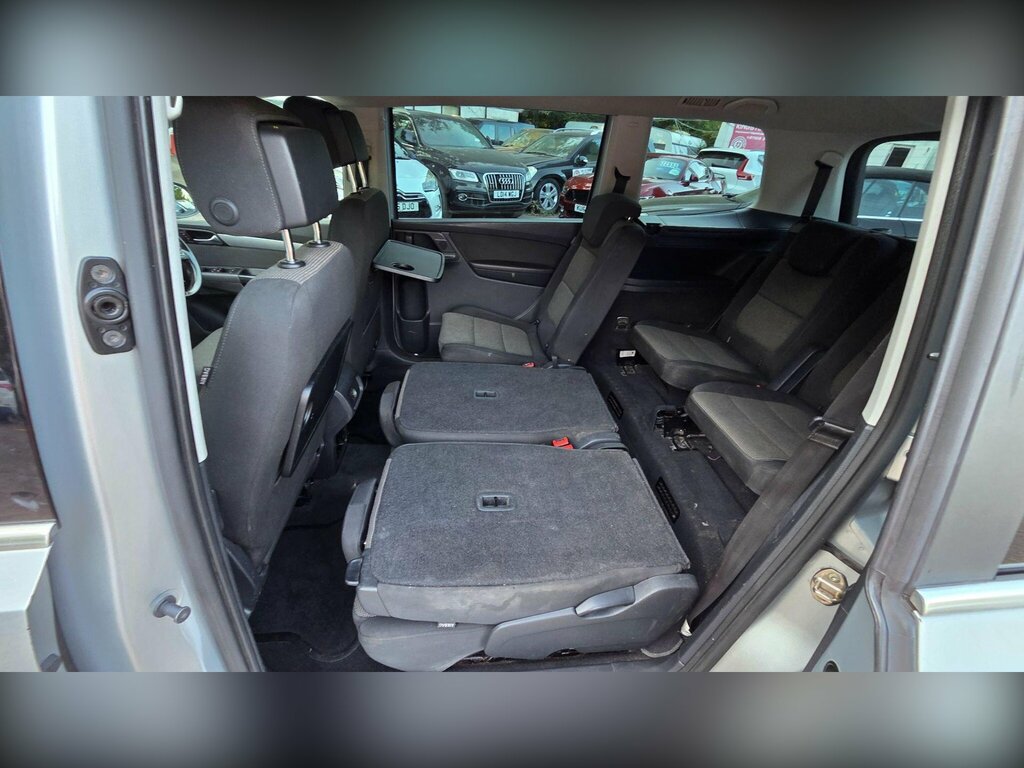 Volkswagen Sharan Mpv Silver #24