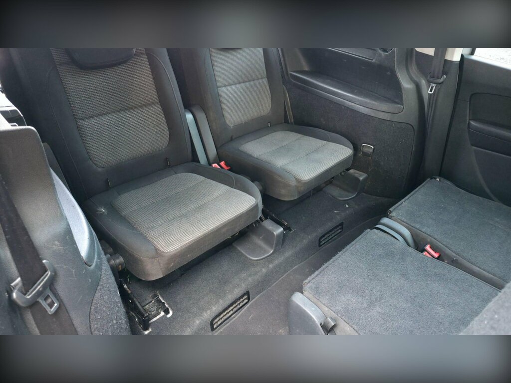 Volkswagen Sharan Mpv Silver #27