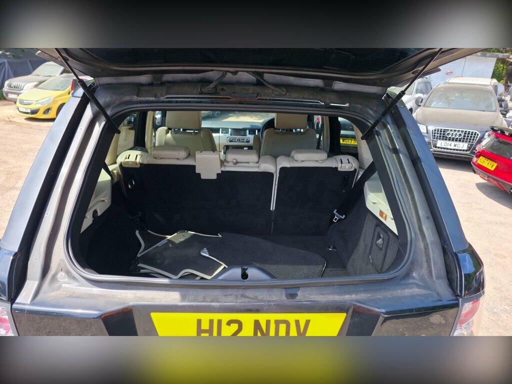Land Rover Range Rover Sport 3.0 Tdv6 Hse Commandshift Black #49