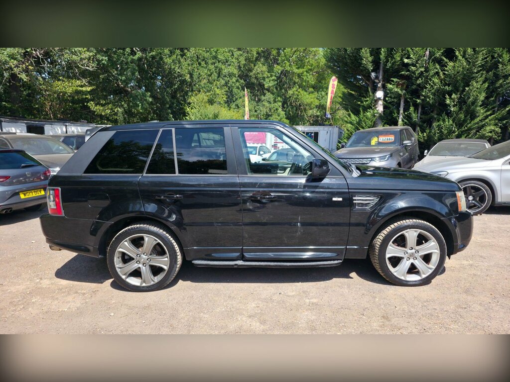 Land Rover Range Rover Sport 3.0 Tdv6 Hse Commandshift Black #3