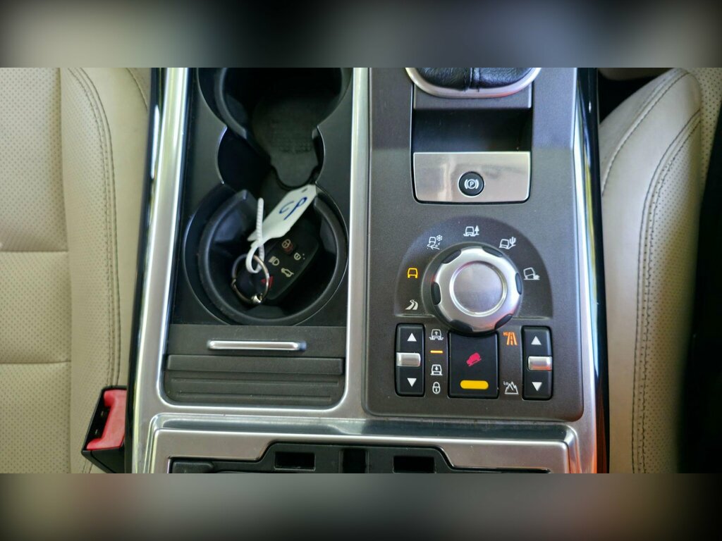 Land Rover Range Rover Sport 3.0 Tdv6 Hse Commandshift Black #33