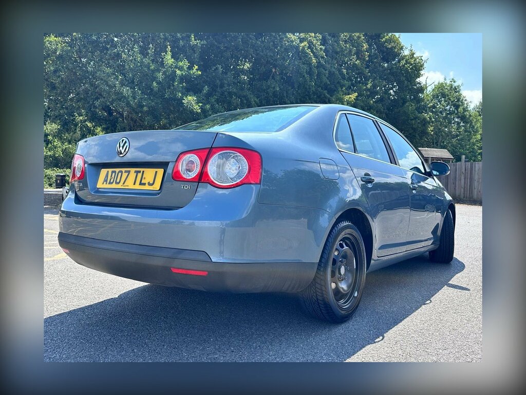 Volkswagen Jetta 1.9 Tdi Se Euro 4 Grey #3