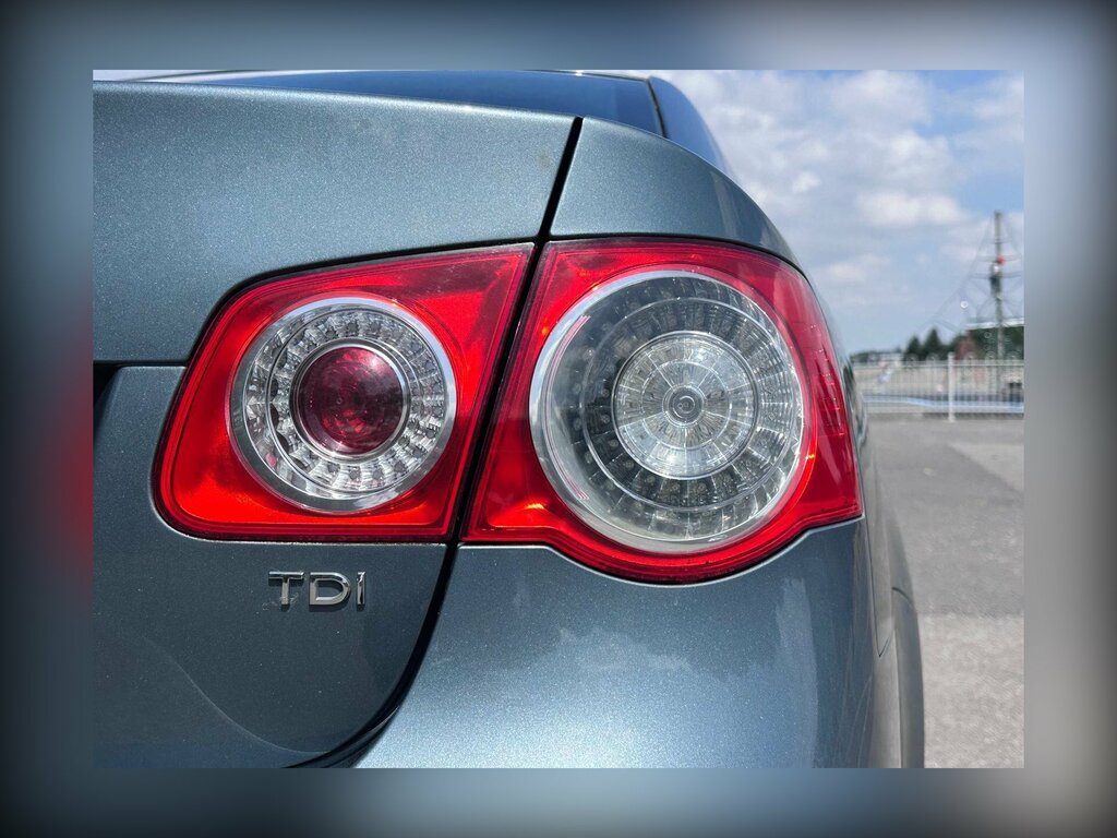 Volkswagen Jetta 2.0 Tdi Se Euro 4 Blue #19
