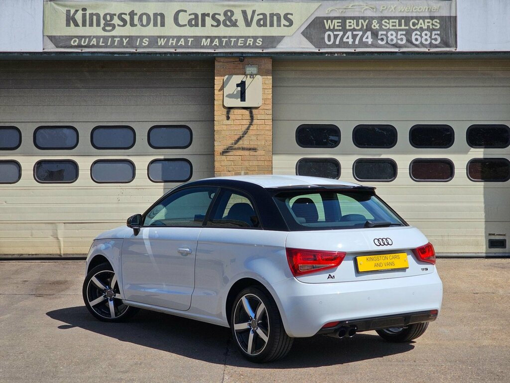 Audi A1 1.4 Tfsi Amplified Edition S Tronic Euro 5 Ss 3 White #6