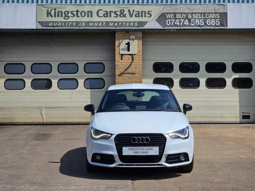 Audi A1 1.4 Tfsi Amplified Edition S Tronic Euro 5 Ss 3 White #2
