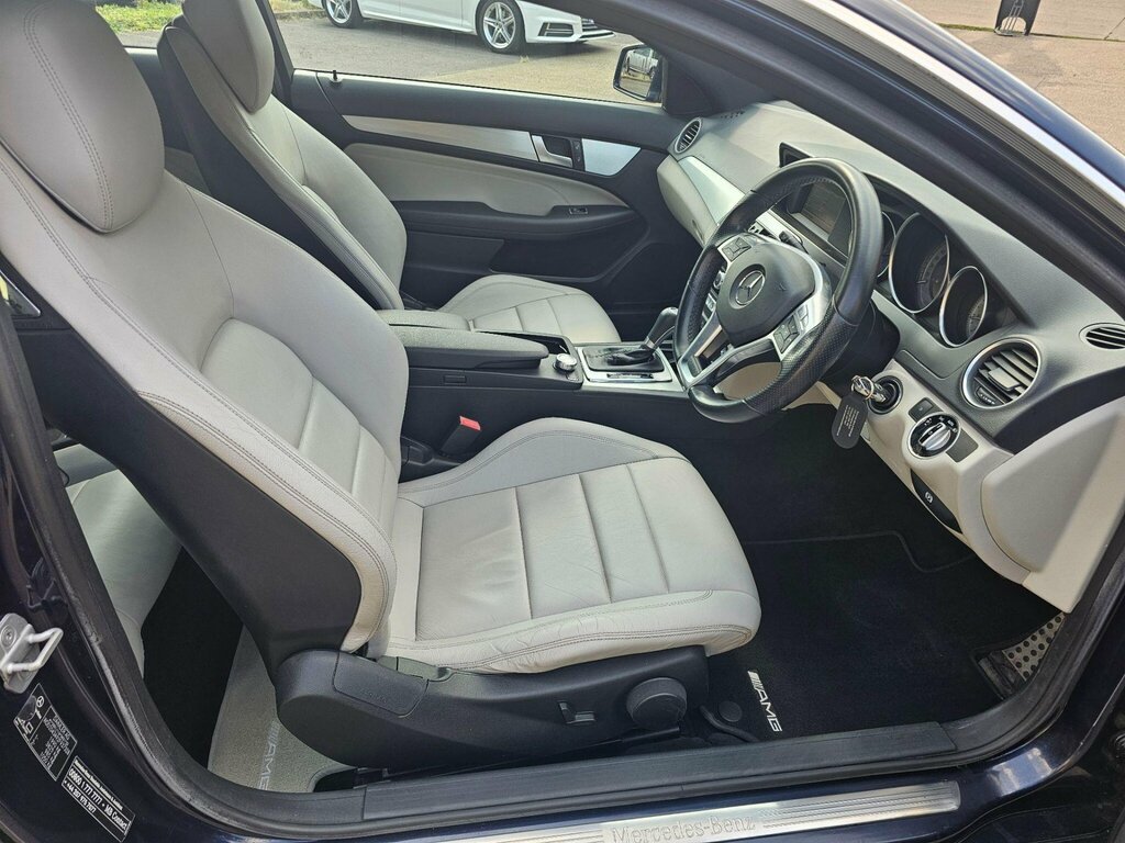 Mercedes-Benz C Class C200 Cdi Elegance #9
