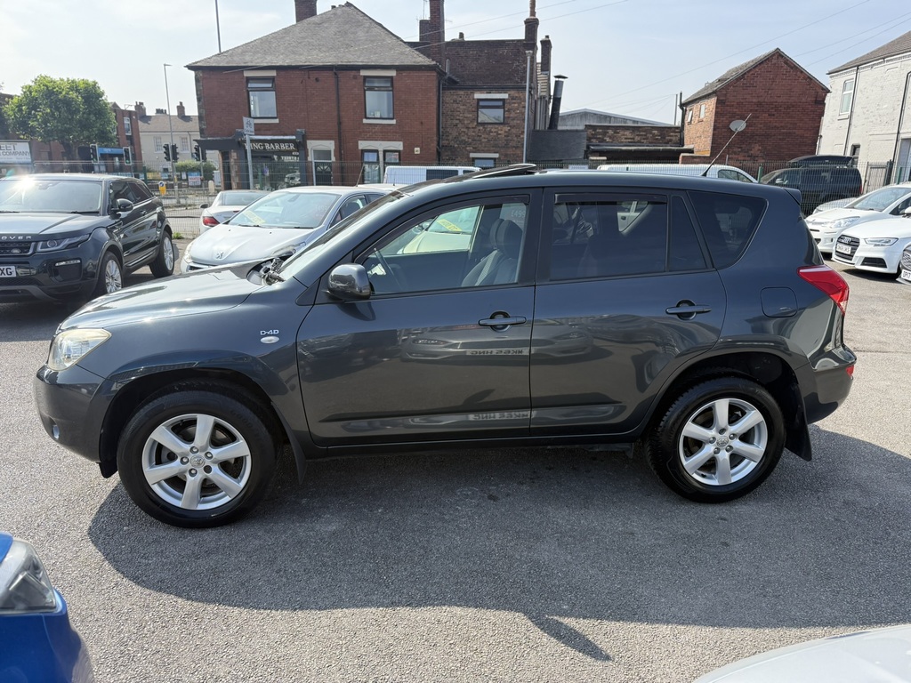 Toyota Rav 4 Xt-r 2.2 2008 08 Reg #4