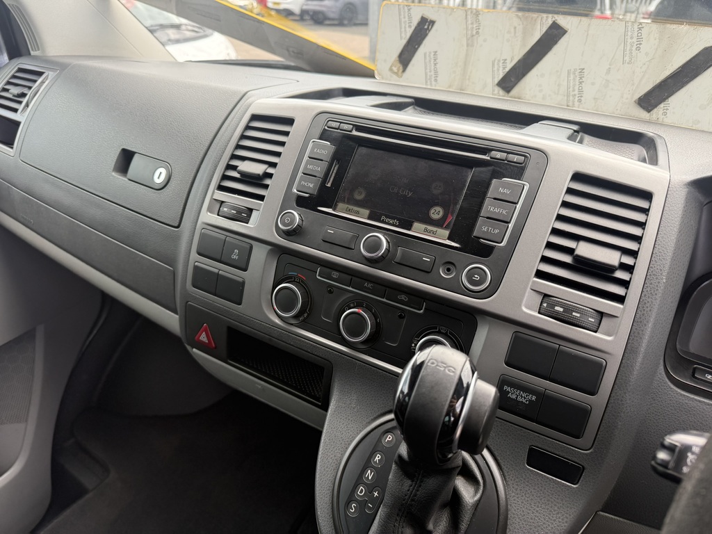Volkswagen Transporter 2.0 Tdi Brand New Conversion White #11