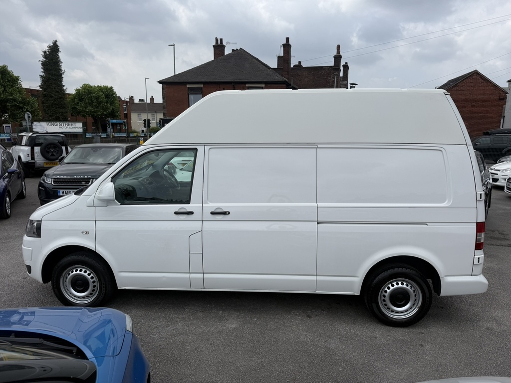 Volkswagen Transporter High Top T32 Startline 2014 64 Reg White #4