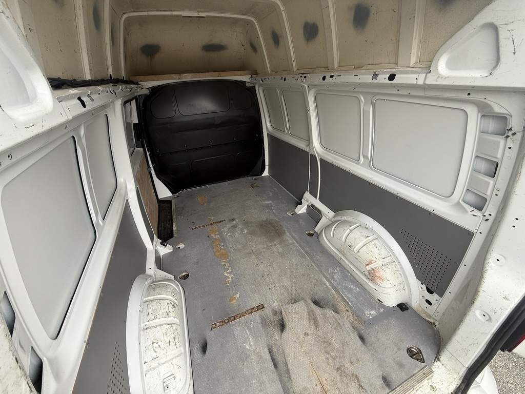 Volkswagen Transporter 2L T30 Highline Grey #18