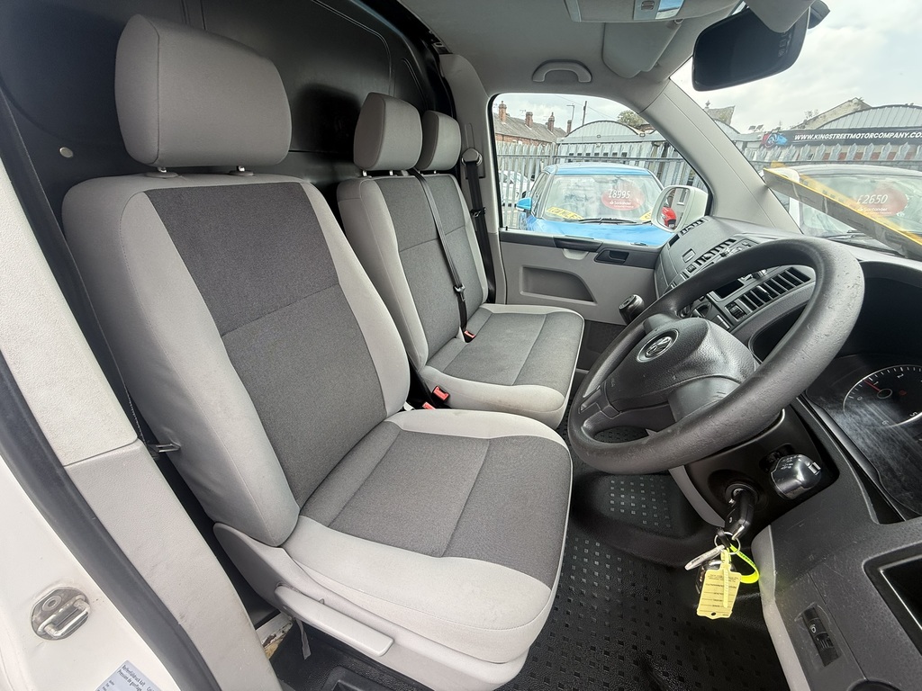 Volkswagen Transporter 2L T30 Highline Grey #8
