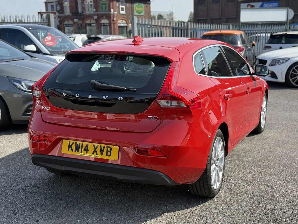 Volvo V40 1.6 D2 R-design Euro 5 Ss Black #7