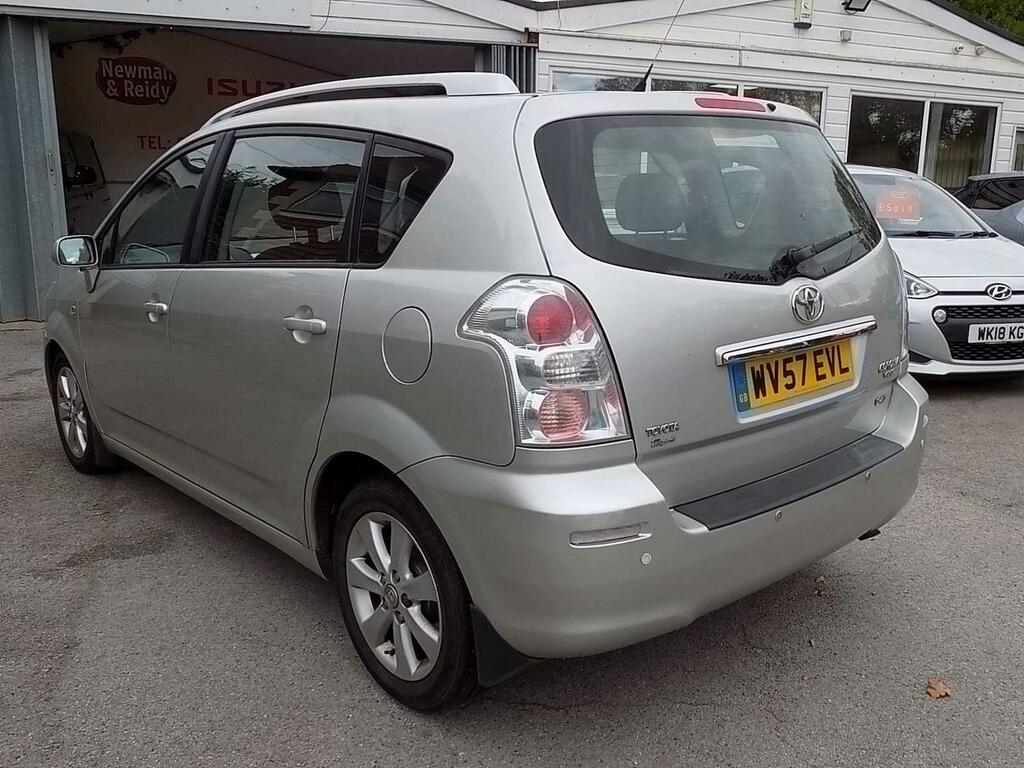 Toyota Corolla Verso 2.2 D-4d T Spirit 7 Seater Silver #2