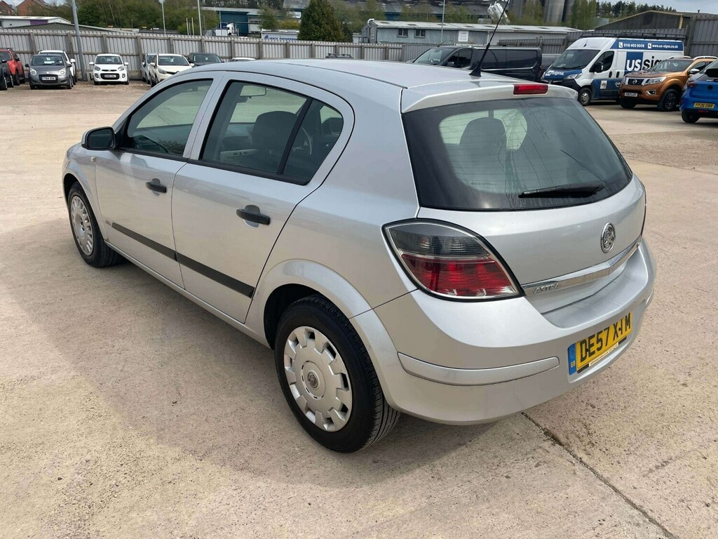 Vauxhall Astra 1.8I Vvt Life Ac Silver #3