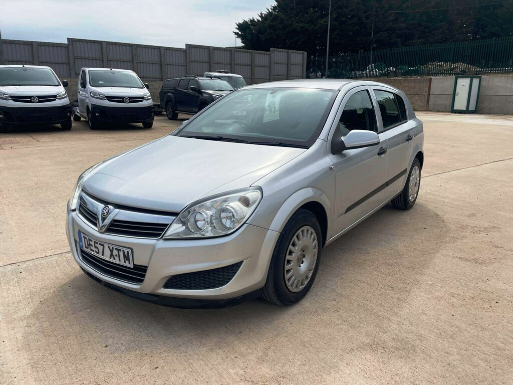 Vauxhall Astra 1.8I Vvt Life Ac Silver #2