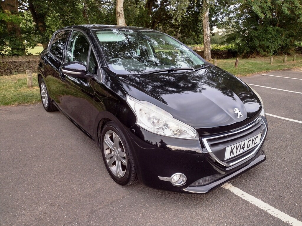 Peugeot 208 1.4 Hdi Allure 20 Tax Black #6
