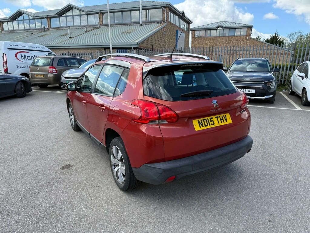 Peugeot 2008 1.4 Hdi Active Red #4