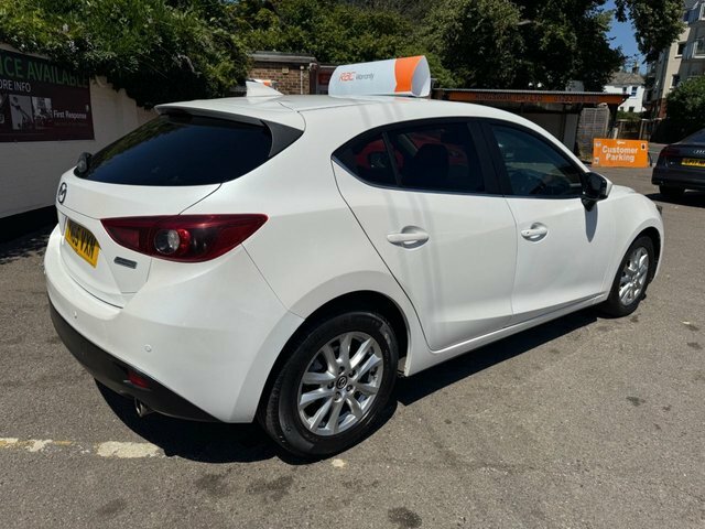 Mazda 3 2016 2.0 Skyactiv-g Se-l Nav Hatchback White #6