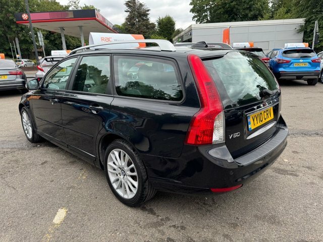 Volvo V50 2010 2.0D Gpf Se Lux Estate Euro Black #4