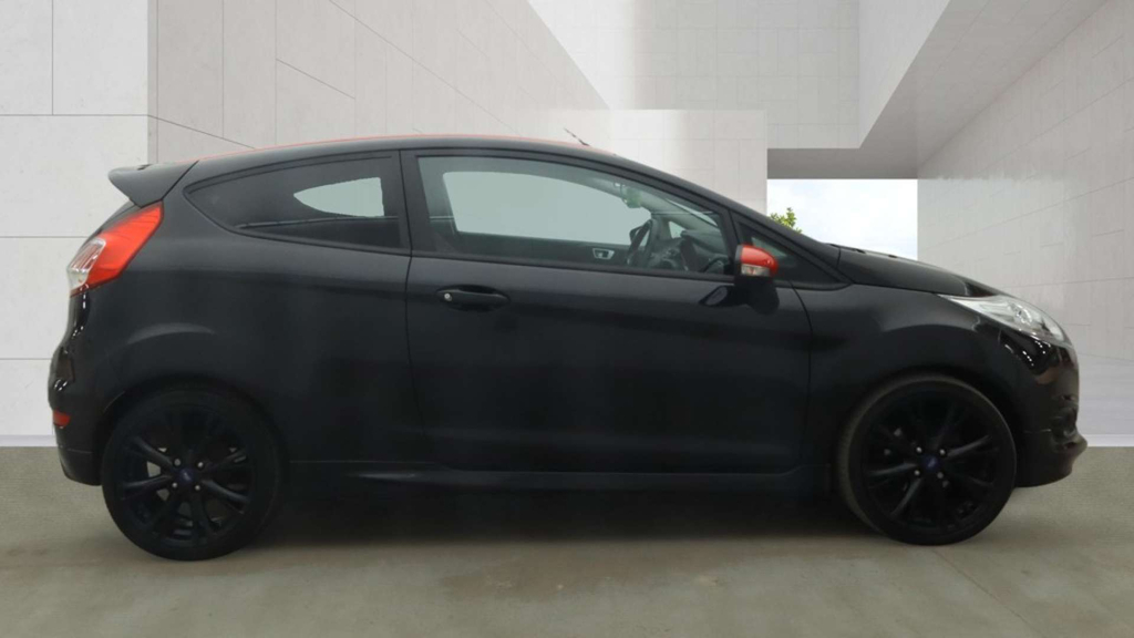 Ford Fiesta Zetec S Black Edition  #5