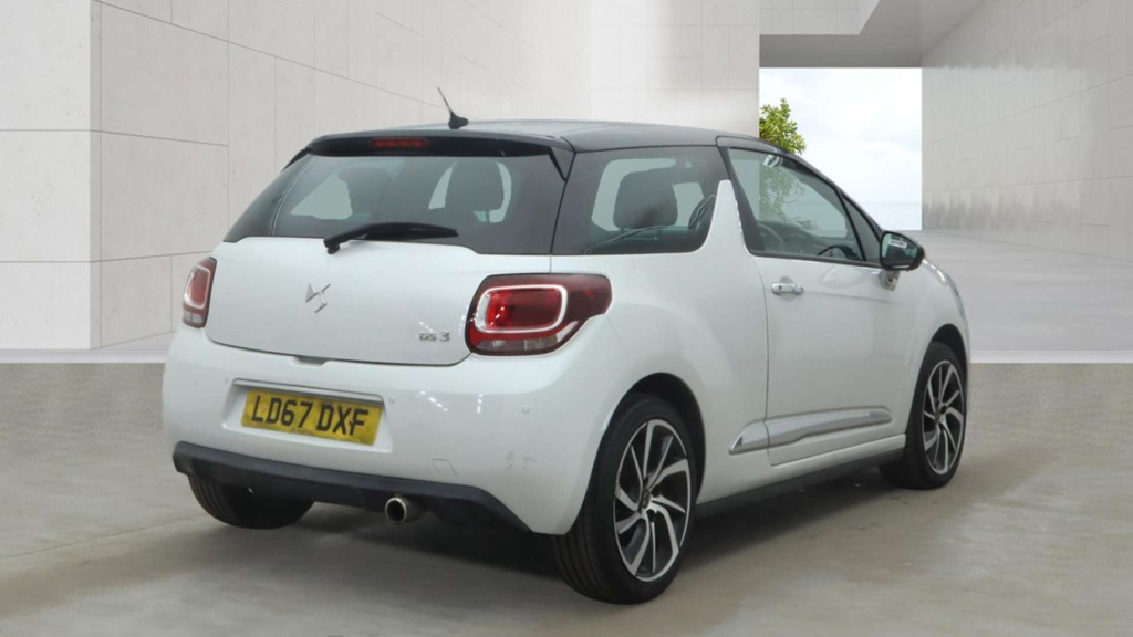 DS DS 3 1.6 Bluehdi 120 Ultra Prestige Cwvehiclemarketing White #4