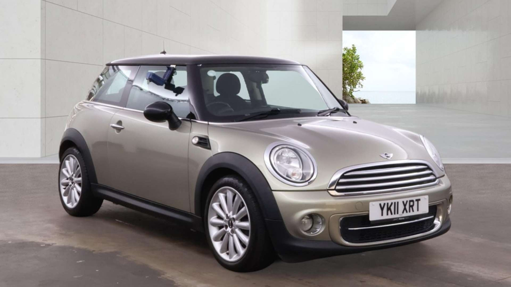 Mini Hatch 1.6 One Euro 5 Brown #1