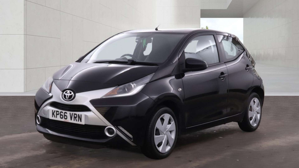 Toyota Aygo X X-play Vvt-i #2