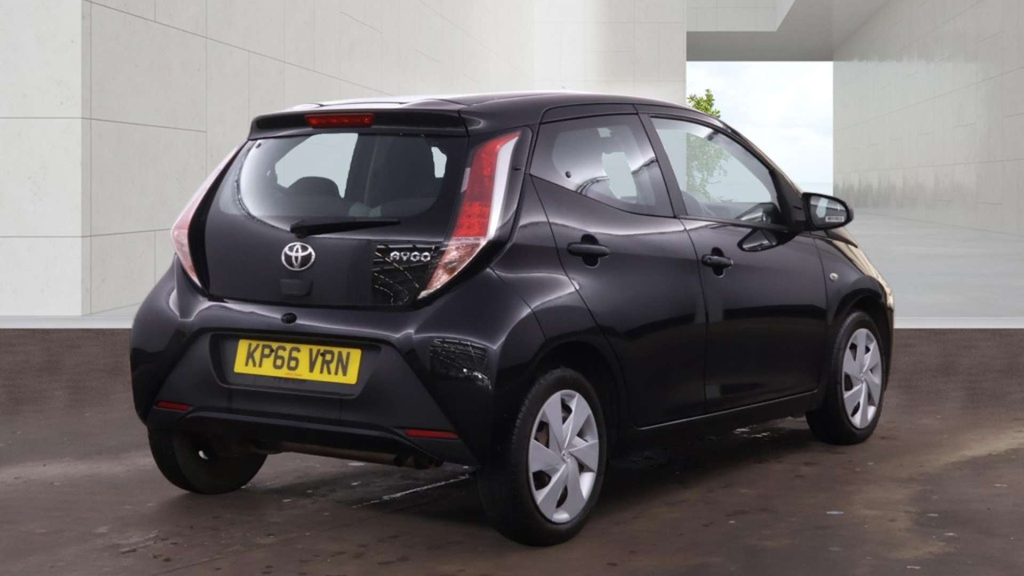 Toyota Aygo X X-play Vvt-i #4