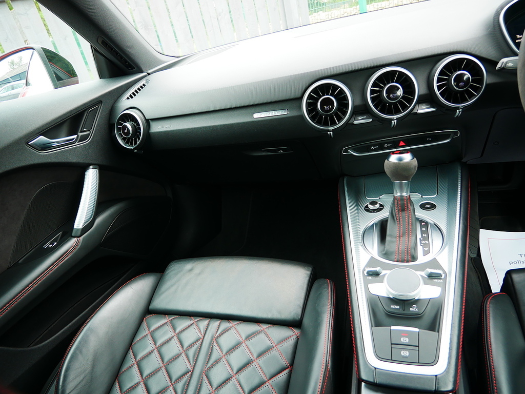 Audi TT RS Convertible 2.5 Tfsi Roadster S Tronic Quattro Eur Grey #17